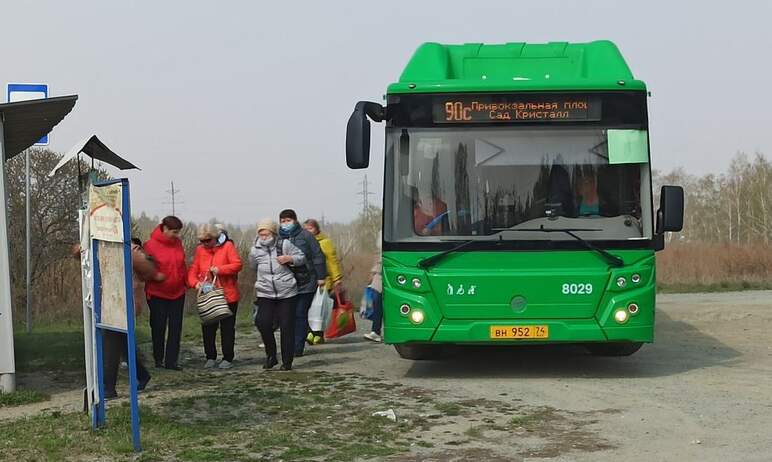 В Челябинске в этом летнем сезоне организуют 14 садовых автобусных маршрутов.

На линию 