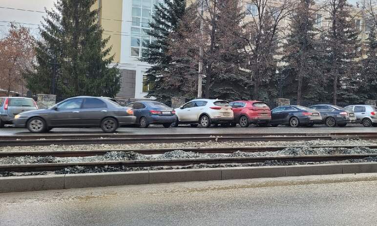 В Челябинске сегодня, 13-го декабря, полностью восстановлено движение трамваев по улице Цвиллинга