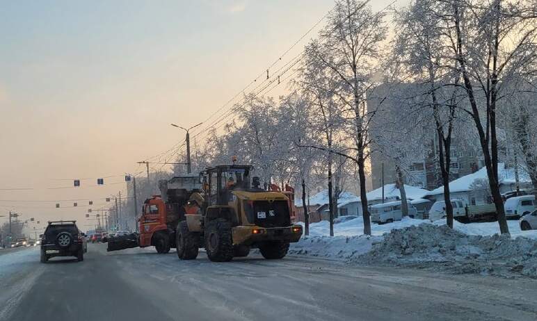 В Курчатовском районе Челябинска большинство дорог расчищены от снега и находятся в удовлетворите