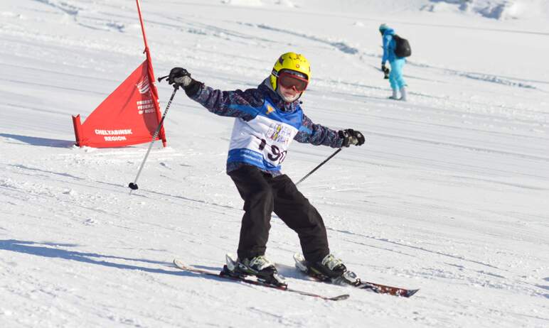 115 детей из ДНР примут участие в проекте «Урок здоровья: горные лыжи и сноуборд» в Челябинс