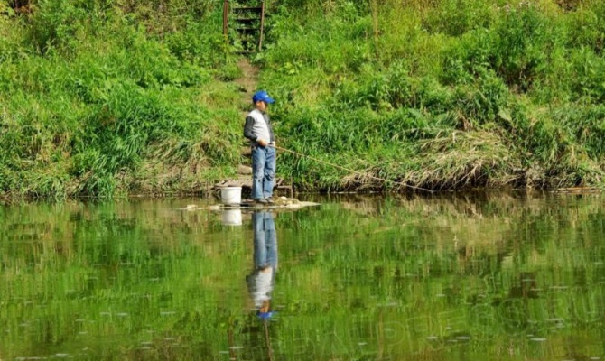 Ayat river