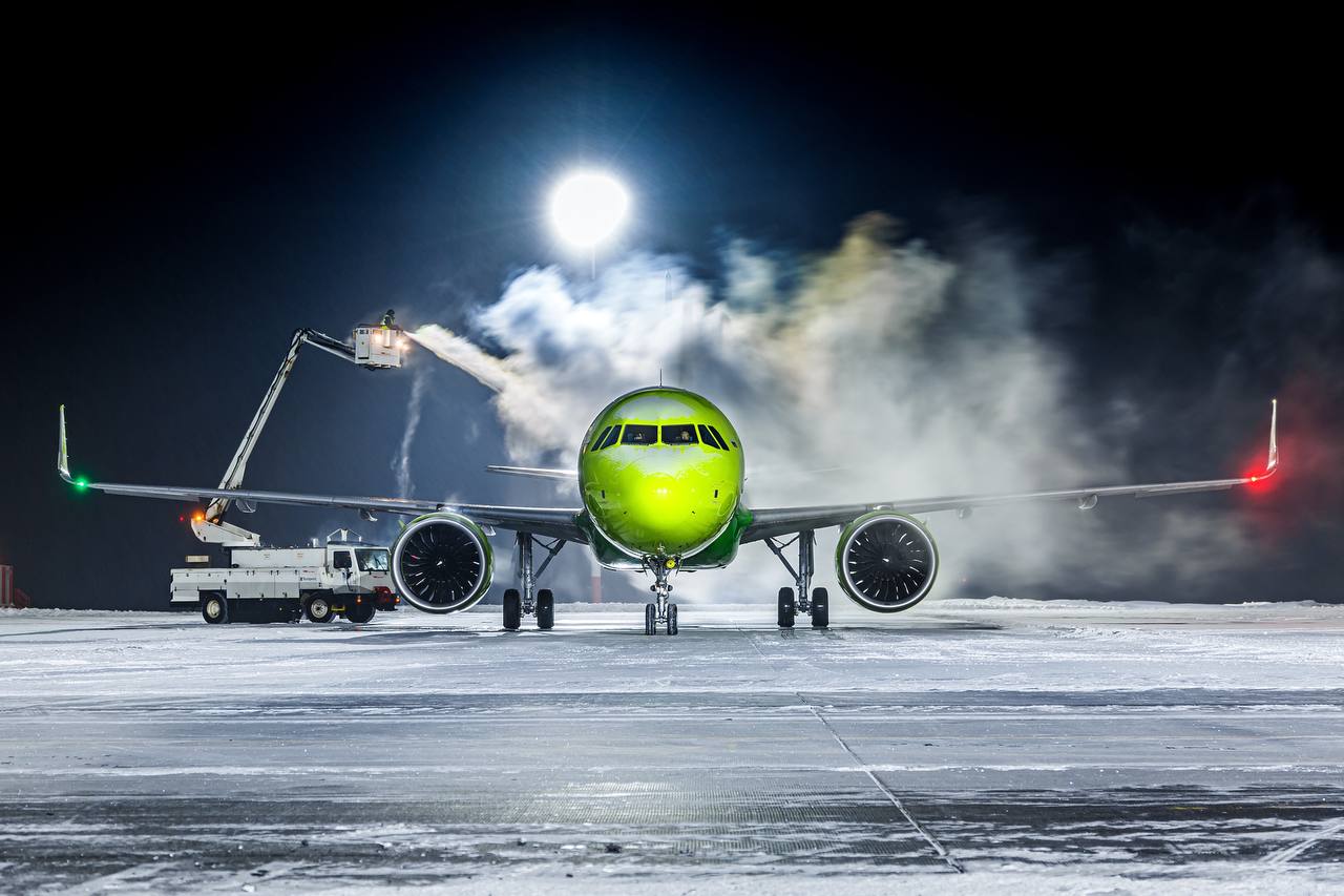 Ограничения в небе над Москвой: Внимание пассажиров отмененных рейсов Аэрофлота