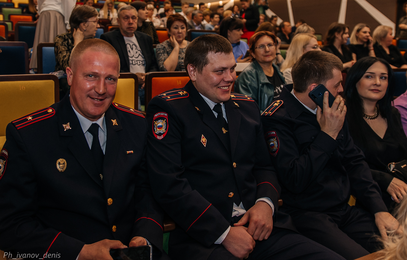 В Курчатовском районе в третий раз чествовали победителей конкурса «Человек  года» | 21.04.2023 | Челябинск - БезФормата