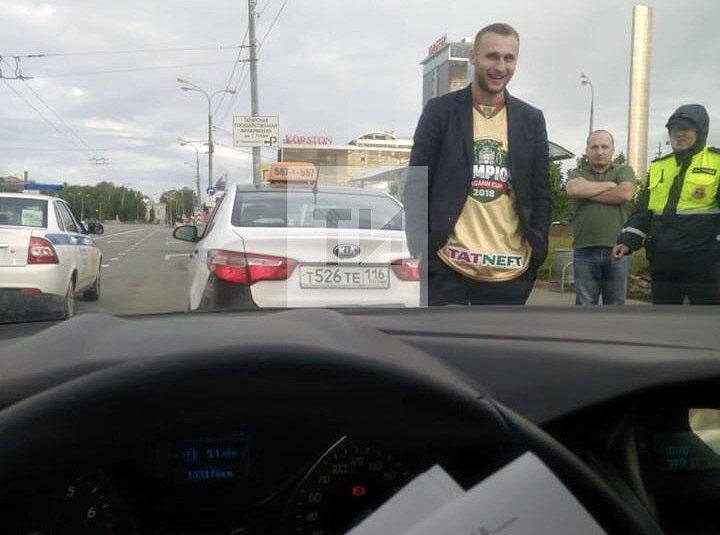 Воспитанника магнитогорского хоккея Ярослава Косова поймали пьяным за рулем. Накануне он в состав