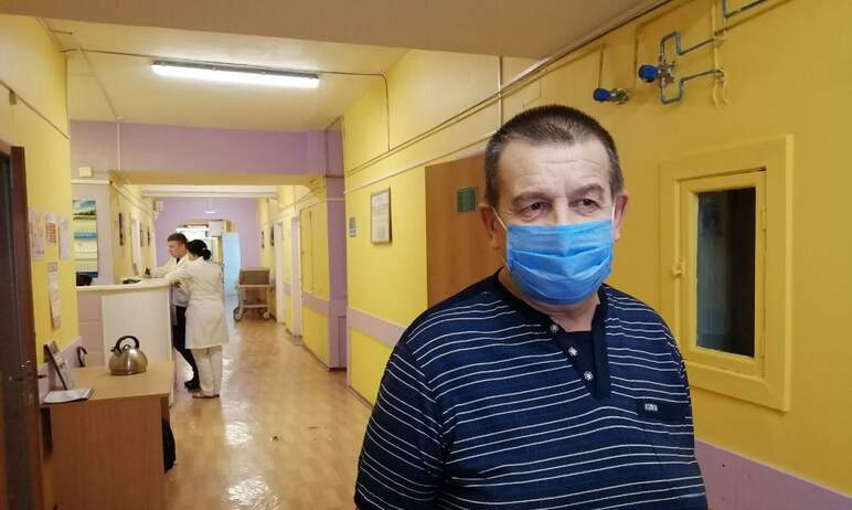 Кардиохирурги Челябинской областной клинической больницы спасли жизнь 60-летнему пациенту, переса