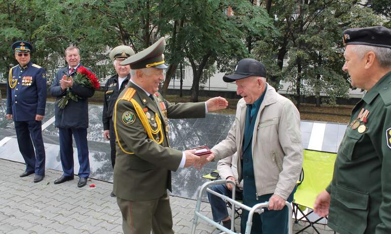 В Челябинске состоялось торжественное мероприятие, посвященное 60-ой годовщине со дня проведения 