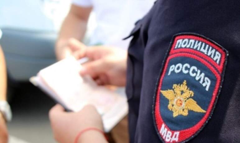 Сотрудники полиции Челябинска оперативно проверили информацию о возможном совершении противоправн