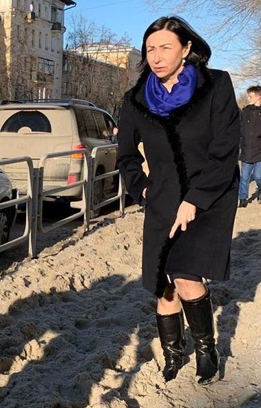 Глава Челябинска Наталья Котова сегодня, 23-го января, проверила качество уборки тротуаров. В сво