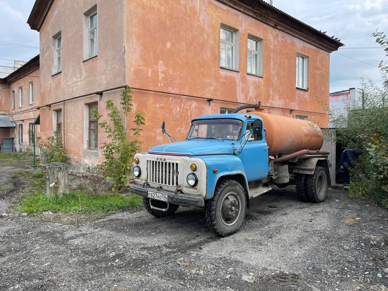 В Коркино разваливается жилой дом на Яблочной, СК расследует уголовное дело  о халатности | Урал-пресс-информ