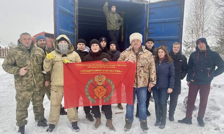 Фура с пятнадцатью тоннами гуманитарного груза вчера, 18 декабря, выехала из Сосновского района (