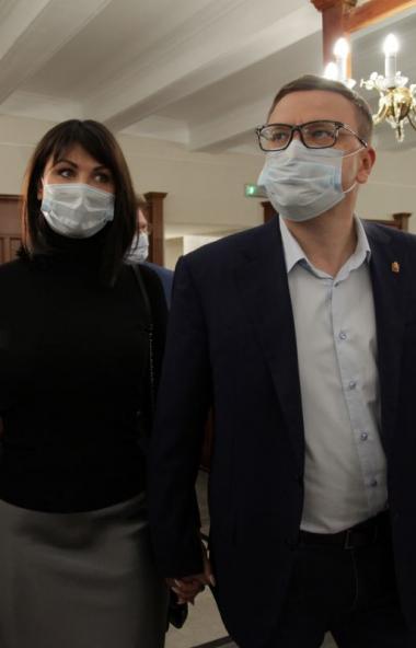 Вечером в пятницу, 18 сентября, губернатор Челябинской области Алексей Текслер вместе с супругой 