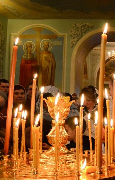 У православных в понедельник, 20 апреля, началась Светлая Пасхальная Седмица.

В ночь на