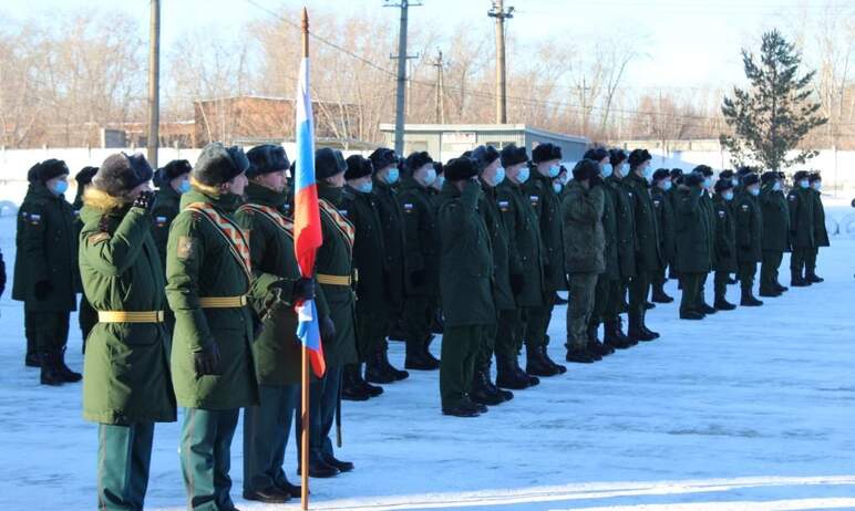 Челябинская область отправила на армейскую службу более двух с половиной тысяч призывников. Таков