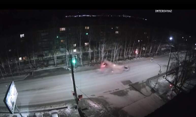 В Златоусте (Челябинская область) произошло смертельное ДТП. Столкнулись две легковушки. Один из 