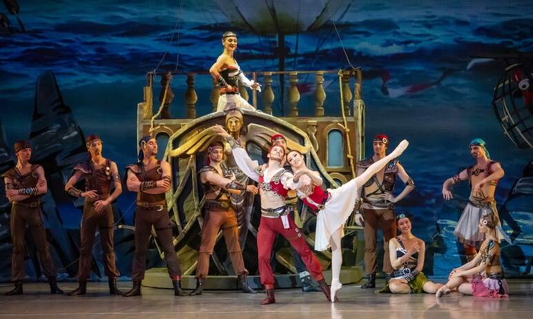 Новые исполнители в Челябинском театре оперы и балета заявлены в мюзикле «Алиса в стране чудес», 
