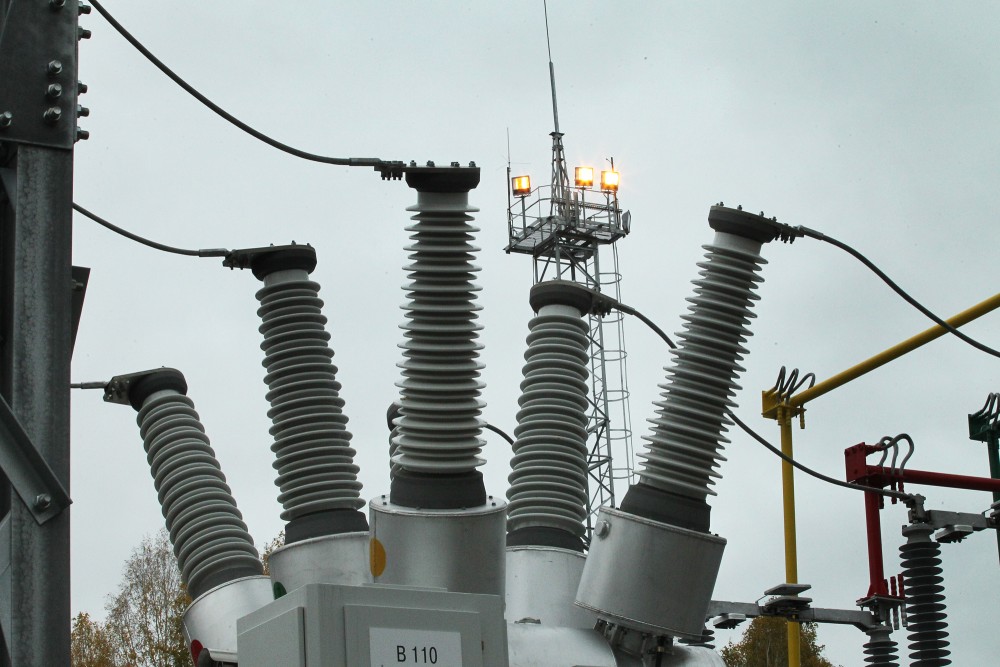 Как сообщили агентству в пресс-службе Челябэнерго, нарушение электроснабжения произошло 22:25 час