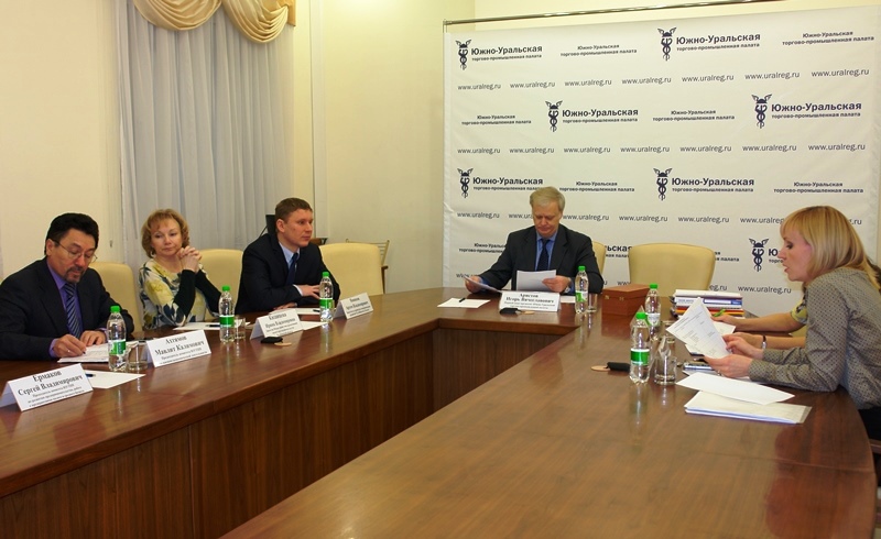 Как сообщили агентству «Урал-пресс-информ» в пресс-службе ЮУТПП, в состав жюри под председательст