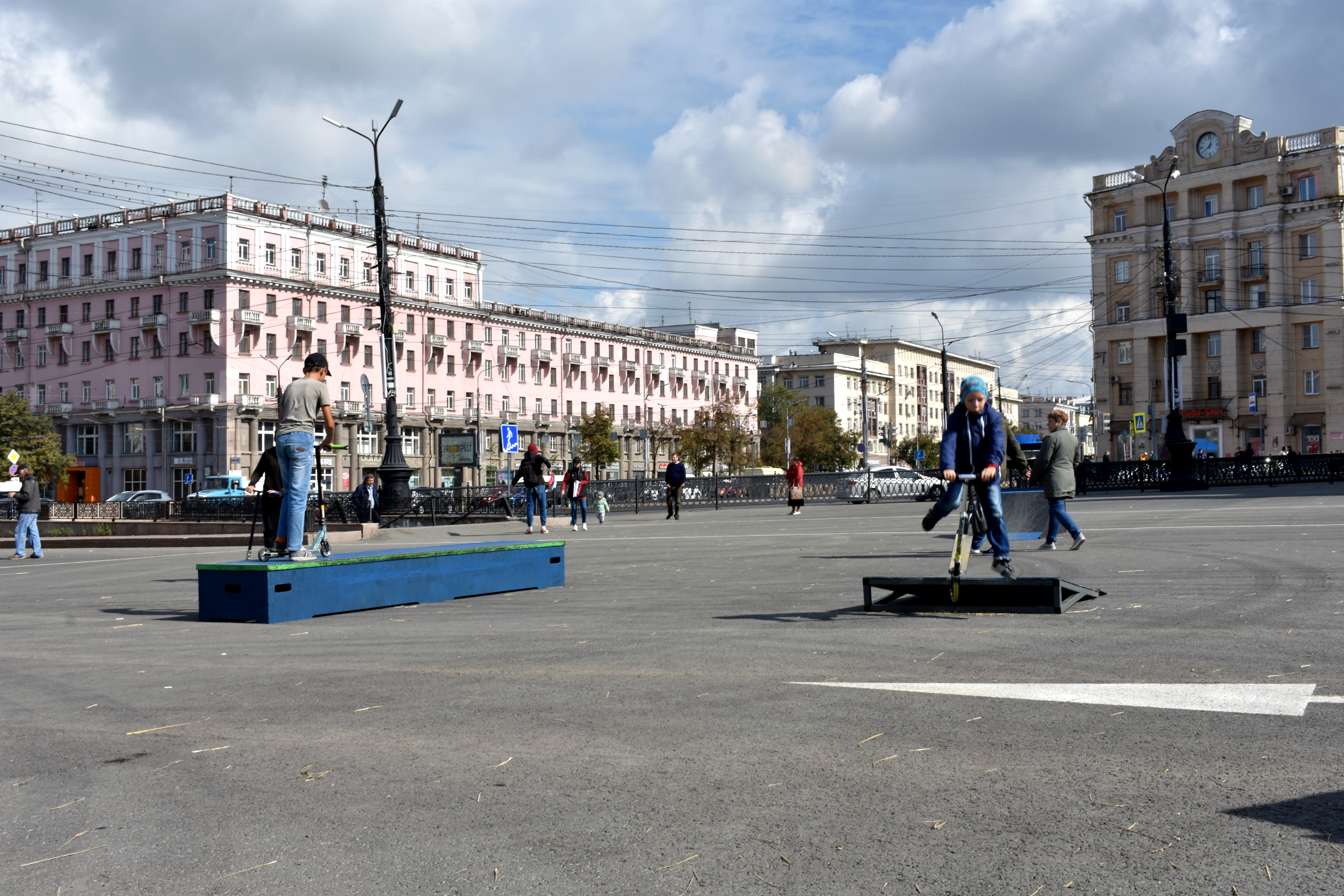 Площадь революции сейчас фото