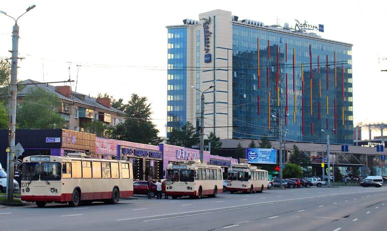 В день празднования 286-й годовщины Челябинска, десятого сентября, городской общественный транспо