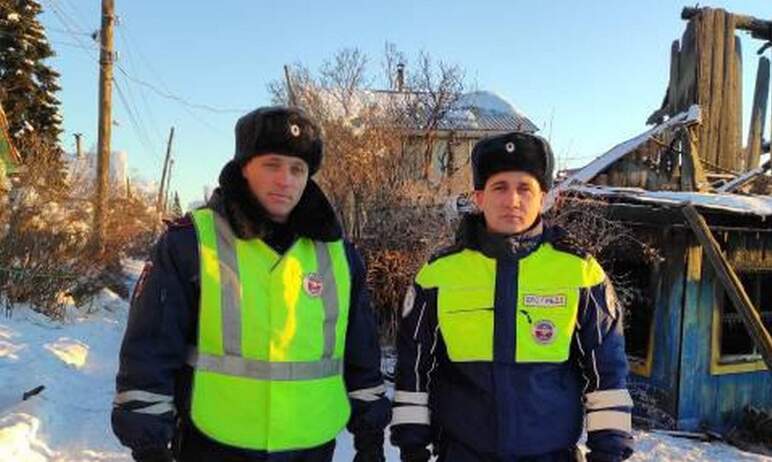 В Челябинской области наградят инспекторов ДПС из Златоуста за решительные и смелые действия при 