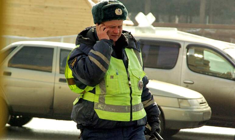 В Снежинске (Челябинская область) пенсионерка погибла, попав под колеса двух автомобилей. Она ско