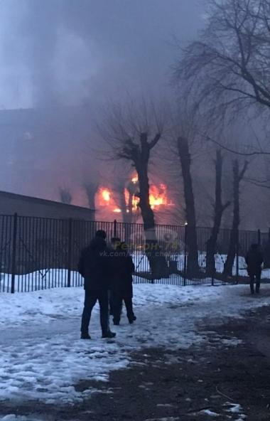 Основной версией произошедшего инцидента в жилом доме Магнитогорска вечером 26 марта пока называю