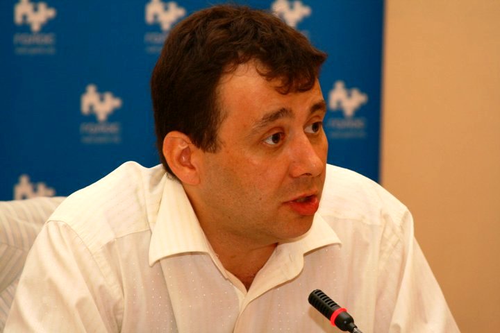 Как сообщает пресс-служба Минюста РФ, «Голос» был лишен прав на учреждение средств массовой инфор