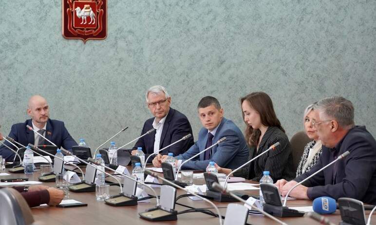 В Законодательном Собрании Челябинской области по инициативе депутата фракции «СРЗП» Павл