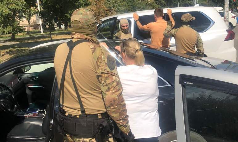 Оперативники ГУ МВД России по Челябинской области задержали жительницу Челябинску, подозреваемую 