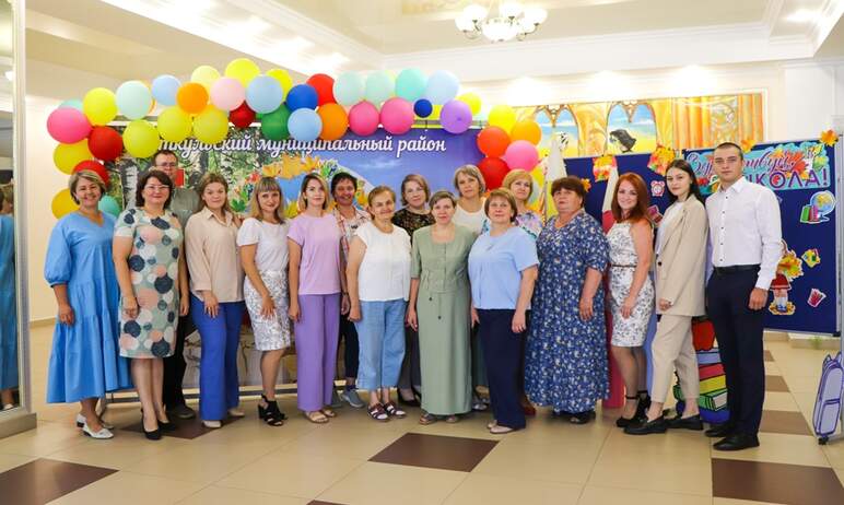 В Еткульском районе (Челябинская область) состоялась августовская конференция педагогических рабо