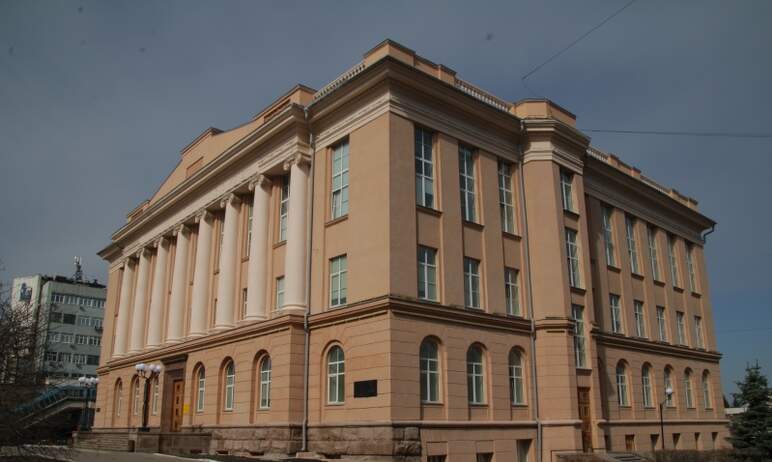 На этой неделе в Челябинской областной универсальной научной библиотеке (ЧОУНБ) состоится сразу д