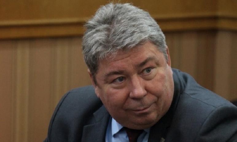 В Челябинске вчера, 13 июля, прошли обыски у управляющего региональным отделение ПФР Викт