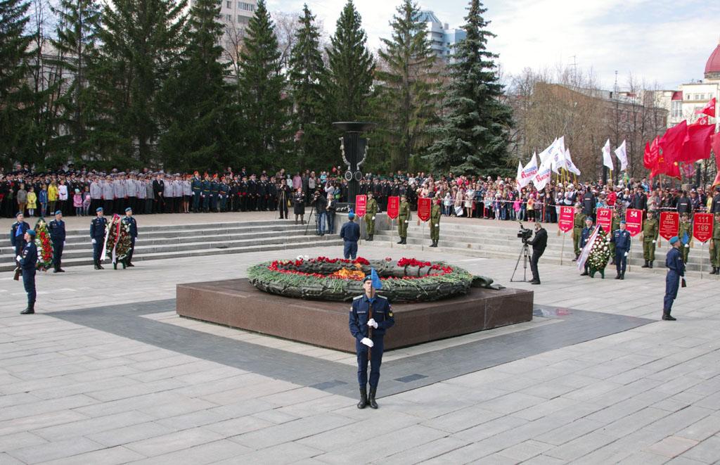 Вечный огонь челябинск фото