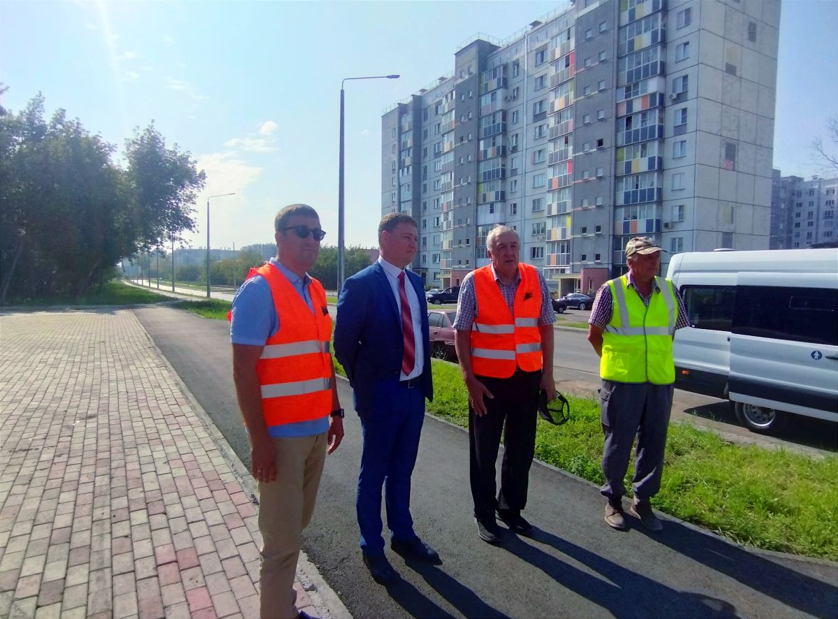 Дорожный ремонт в Челябинске обещают завершить в срок | 16.08.2023 |  Челябинск - БезФормата