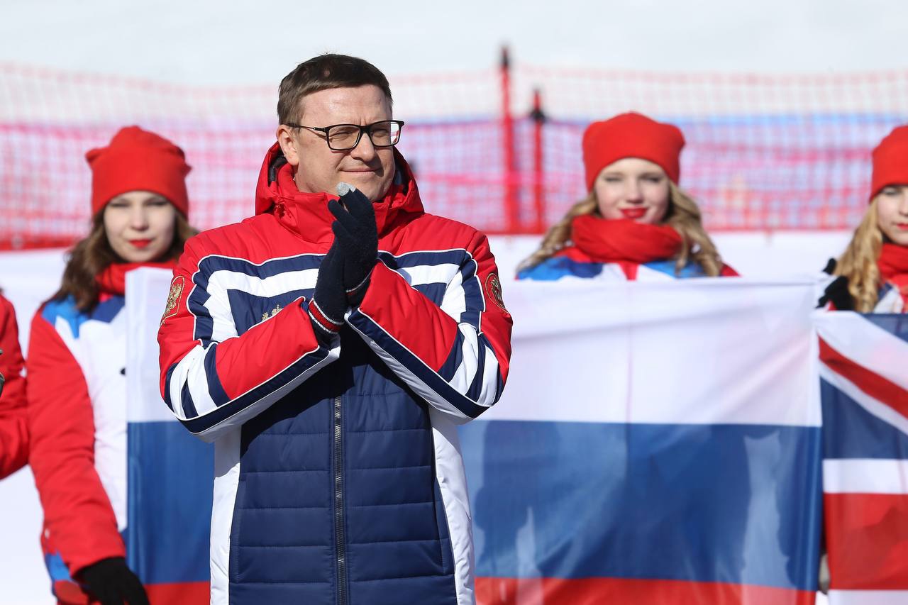 В Челябинской области стартовал Кубок мира по фристайлу в дисциплине «ски-кросс»