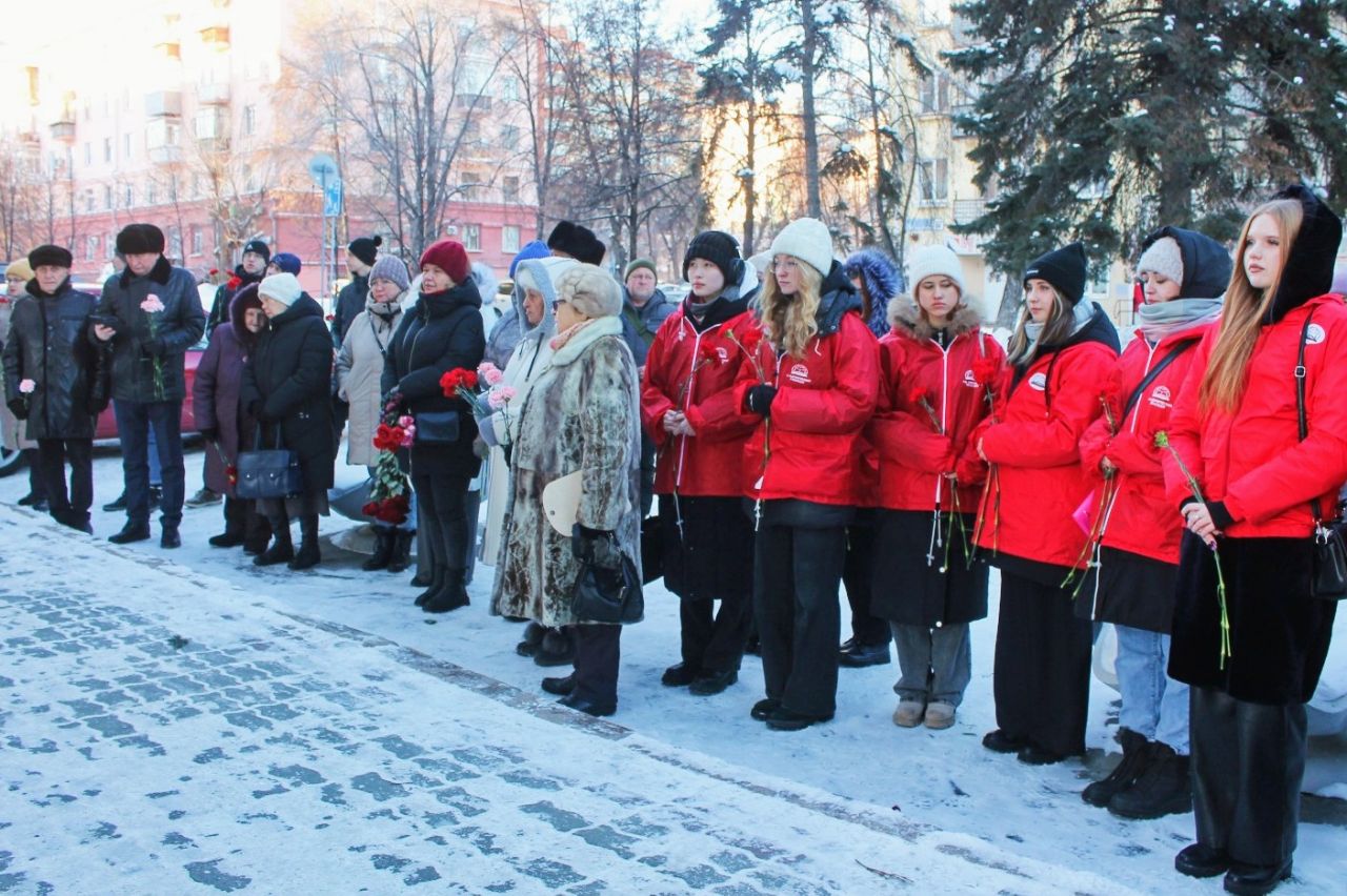 В Советском районе Челябинска увековечили память еще двух погибших в СВО  земляков | Урал-пресс-информ