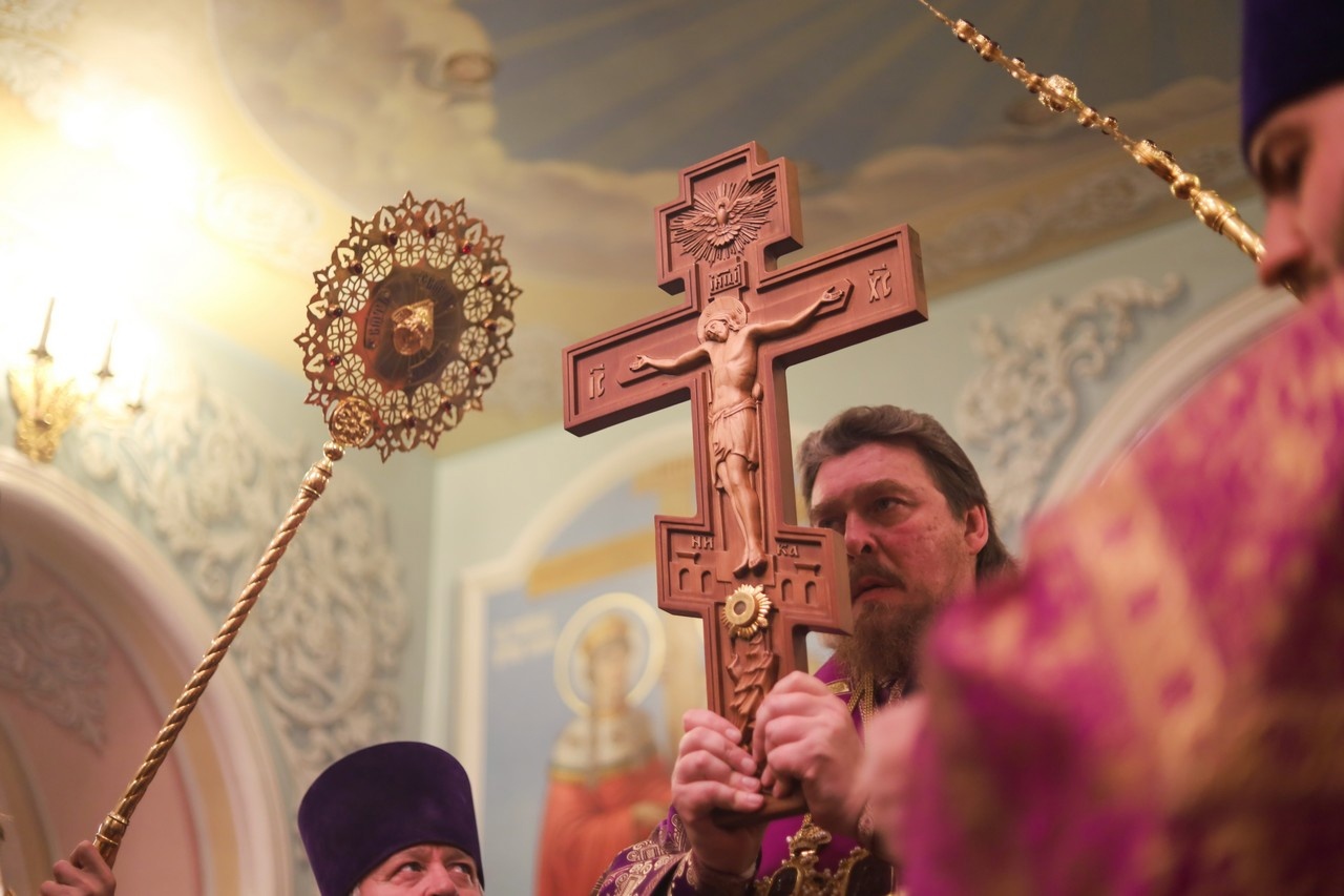 Во вторник православные празднуют Воздвижение Честного и Животворящего Креста Господня