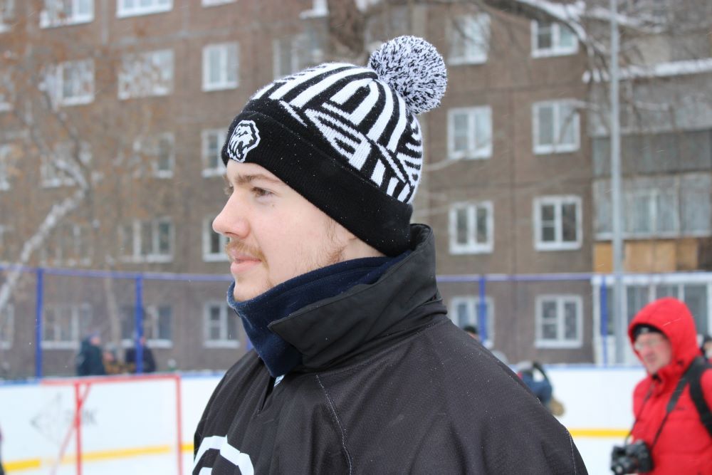  Ведущие хоккеисты «Трактора» провели мастер-класс для школьников Челябинска