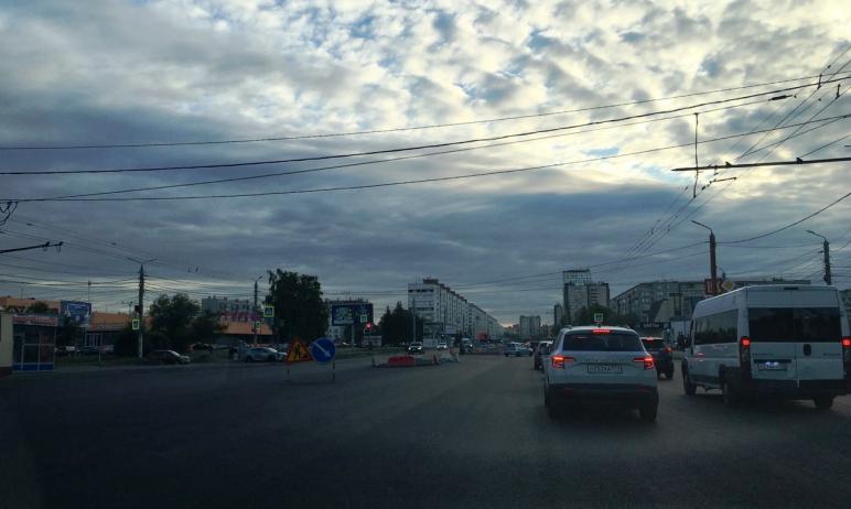 Автомобилисты Челябинска предлагали заместителю главы города по дорожному хозяйству Максиму Куляш
