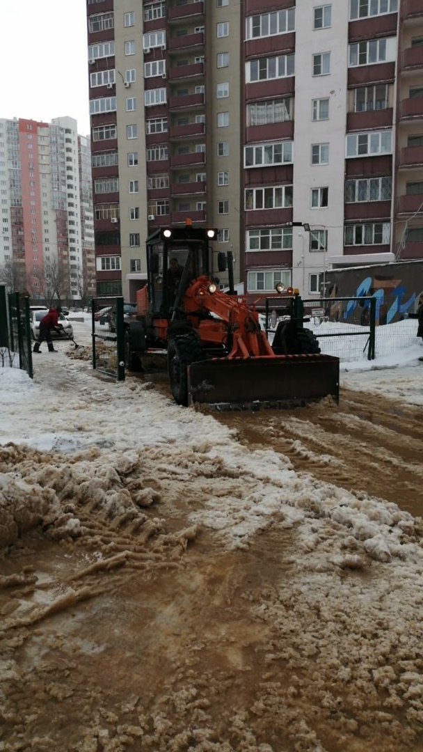 Муп повв челябинск победы 180. МУП ПОВВ Челябинск Курчатовский район. МУП ПОВВ Челябинск Курчатовский район проспект Победы. ЗИЛ МУП ПОВВ.