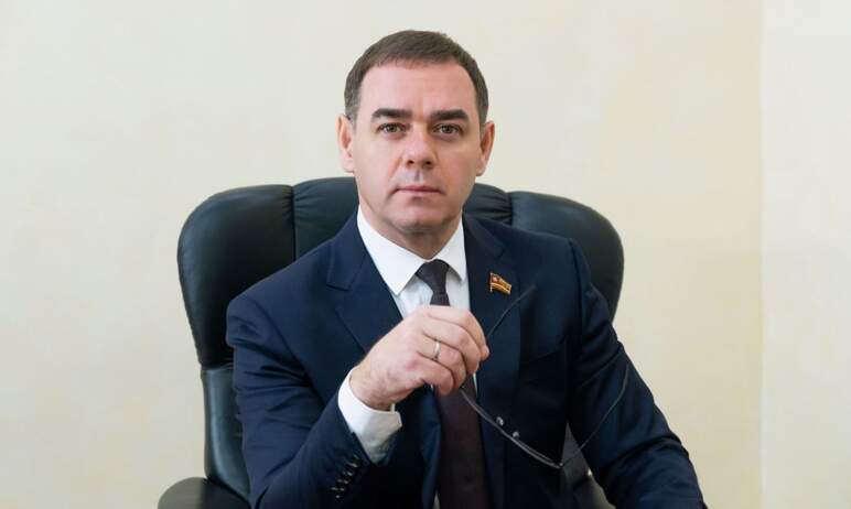 Председатель Законодательного Собрания Челябинской области Александр Лазарев при