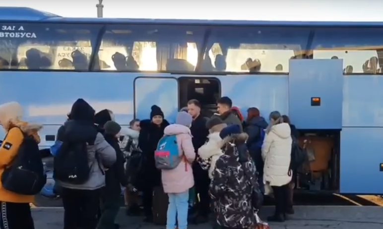 40 детей из Луганской народной республики приедут на каникулы в Челябинскую область. «Группа дете