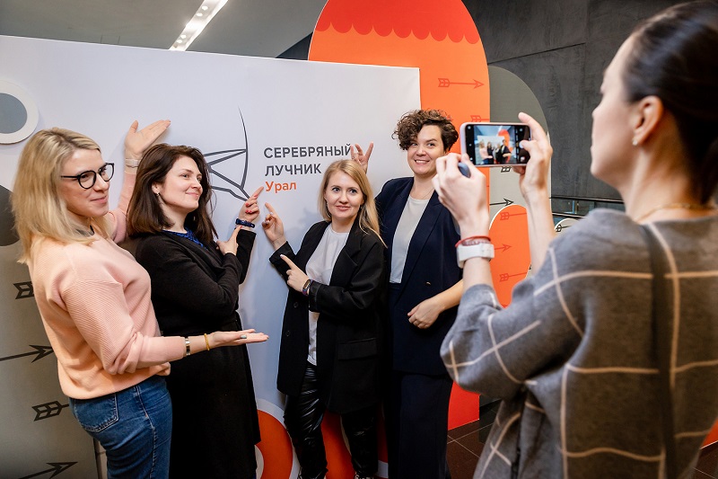 Костылева татьяна владимировна москва овионт. Эмилиано сала фифа 19. 85 игроки fifa 21 информ. Коронавирус аэропорт татар информ. Уралпрессинформ.