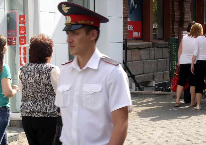 Полиция чтз. Полиция Челябинска начала прове.