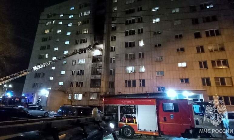 В Челябинске вечером 30 января произошел пожар в многоквартирном жилом доме на улице Российской, 
