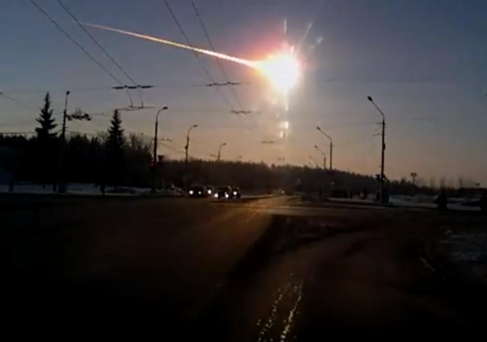 По мнению ученых, ранее метеорит, взорвавшийся неподалеку от Челябинска 15 февраля 2013 года, был