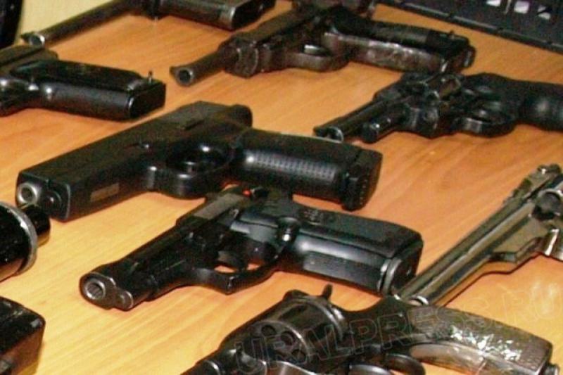 Как сообщили агентству «Урал-пресс-информ» в УФСБ РФ по Челябинской области, в гараже местного ав