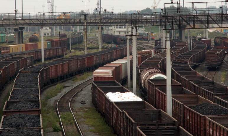 В четверг, второго февраля, на железнодорожной станции «Челябинск-главный» была обнаружена течь в