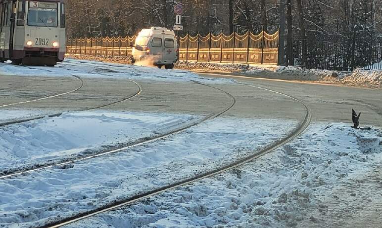 Автомобилисты Челябинска продолжают высказывать недовольство по последствиям ремонта трамвайных п
