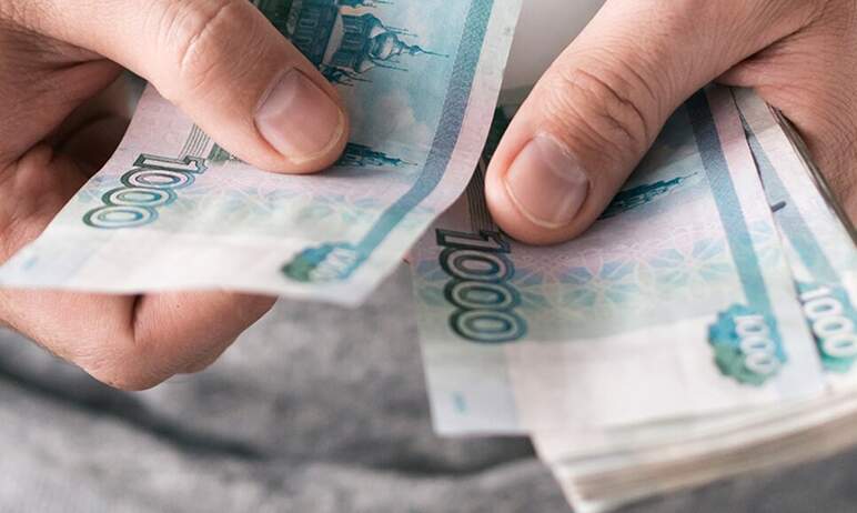57-летний житель Снежинска (Челябинская область) совершил 60 (!) банковских операций, чтобы перев